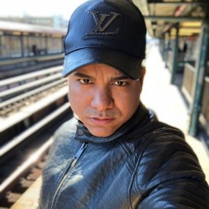 Meet your Posher, Antonio